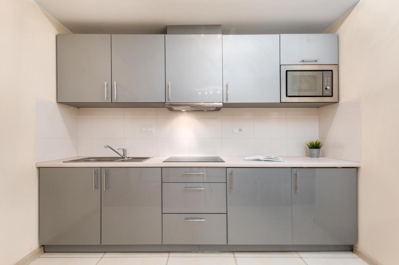 Al Krakowska 291A By Homeprime Warszawa Eksteriør billede