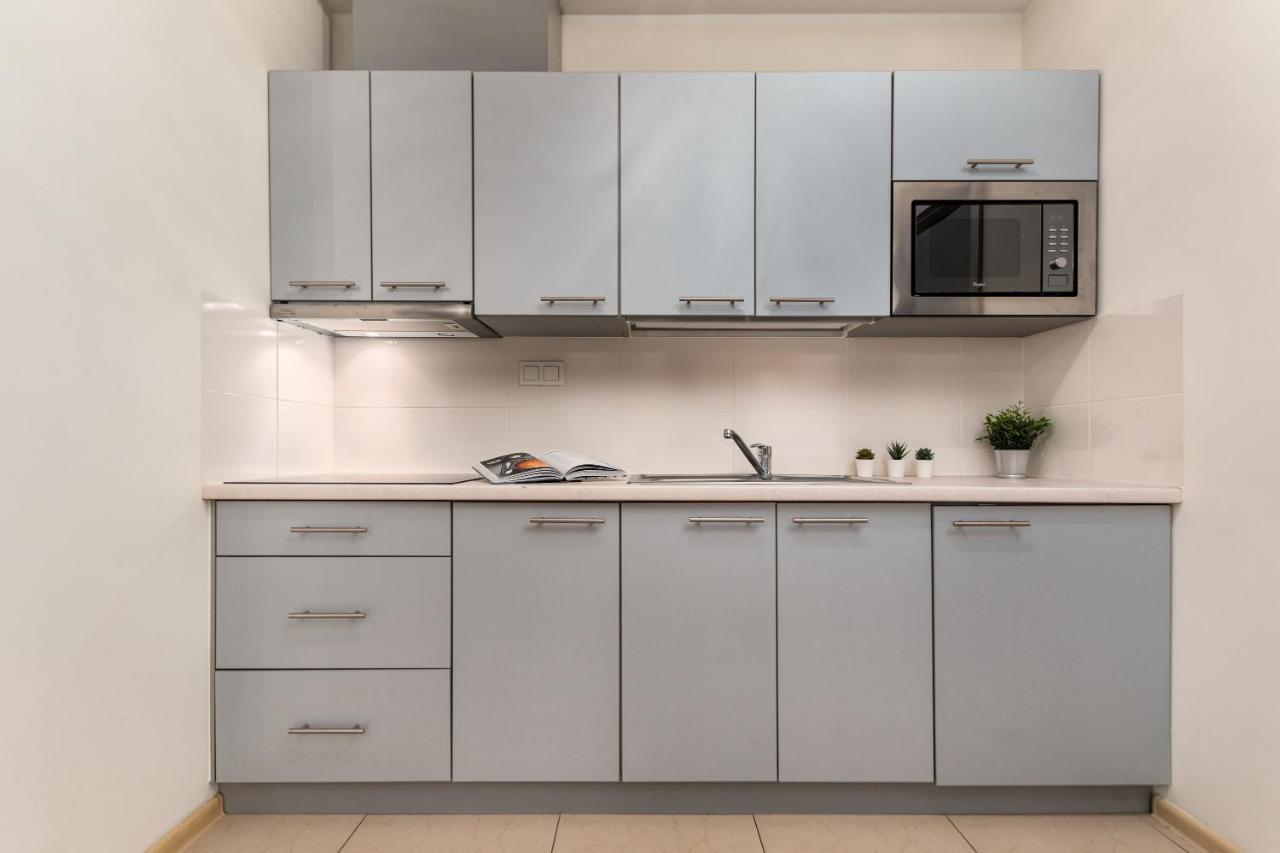 Al Krakowska 291A By Homeprime Warszawa Eksteriør billede
