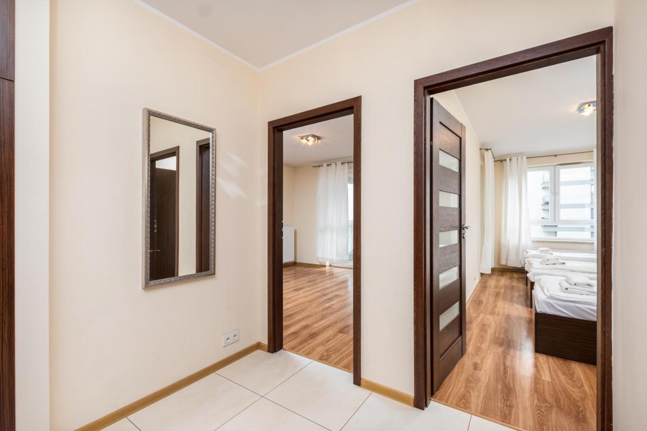 Al Krakowska 291A By Homeprime Warszawa Eksteriør billede